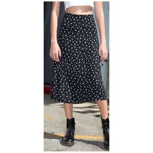 Brandy Melville Phoebe Skirt